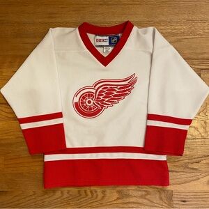 Detroit Red Wings YOUTH Hockey jersey